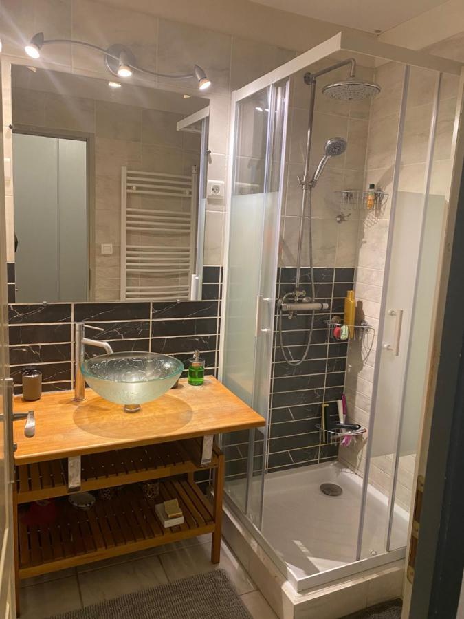 Location saisonnière d'un appartement à Sète Exterior foto