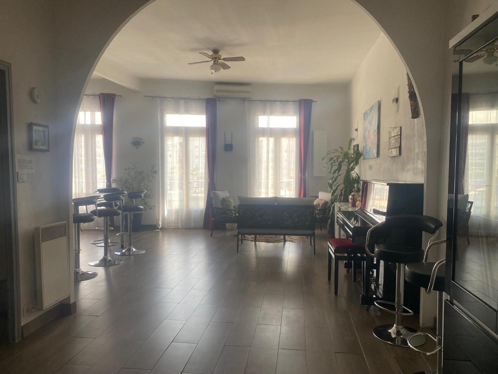 Location saisonnière d'un appartement à Sète Exterior foto